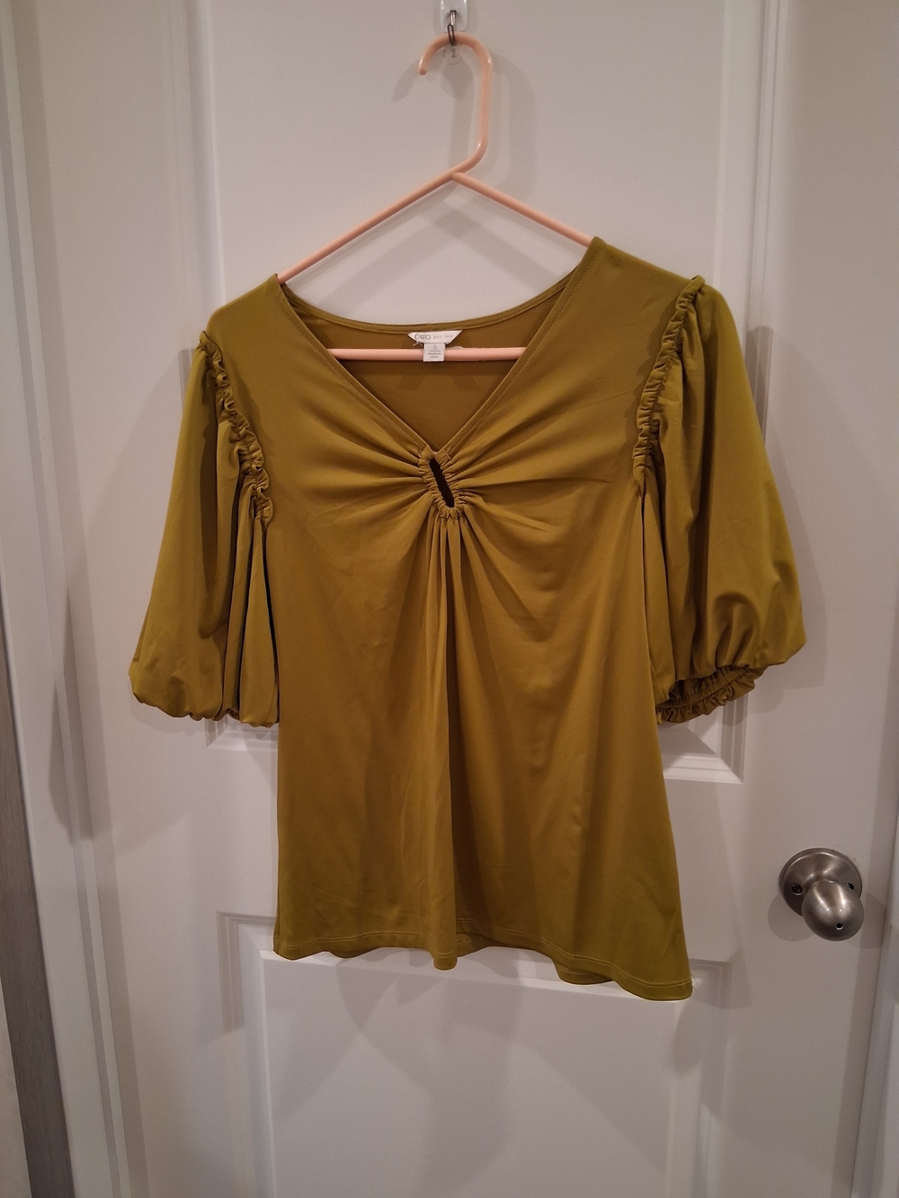 Cato Olive Twist Front Puff Sleeve Blouse Size Small